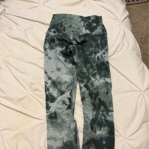 Lulu green tie-dye leggings
